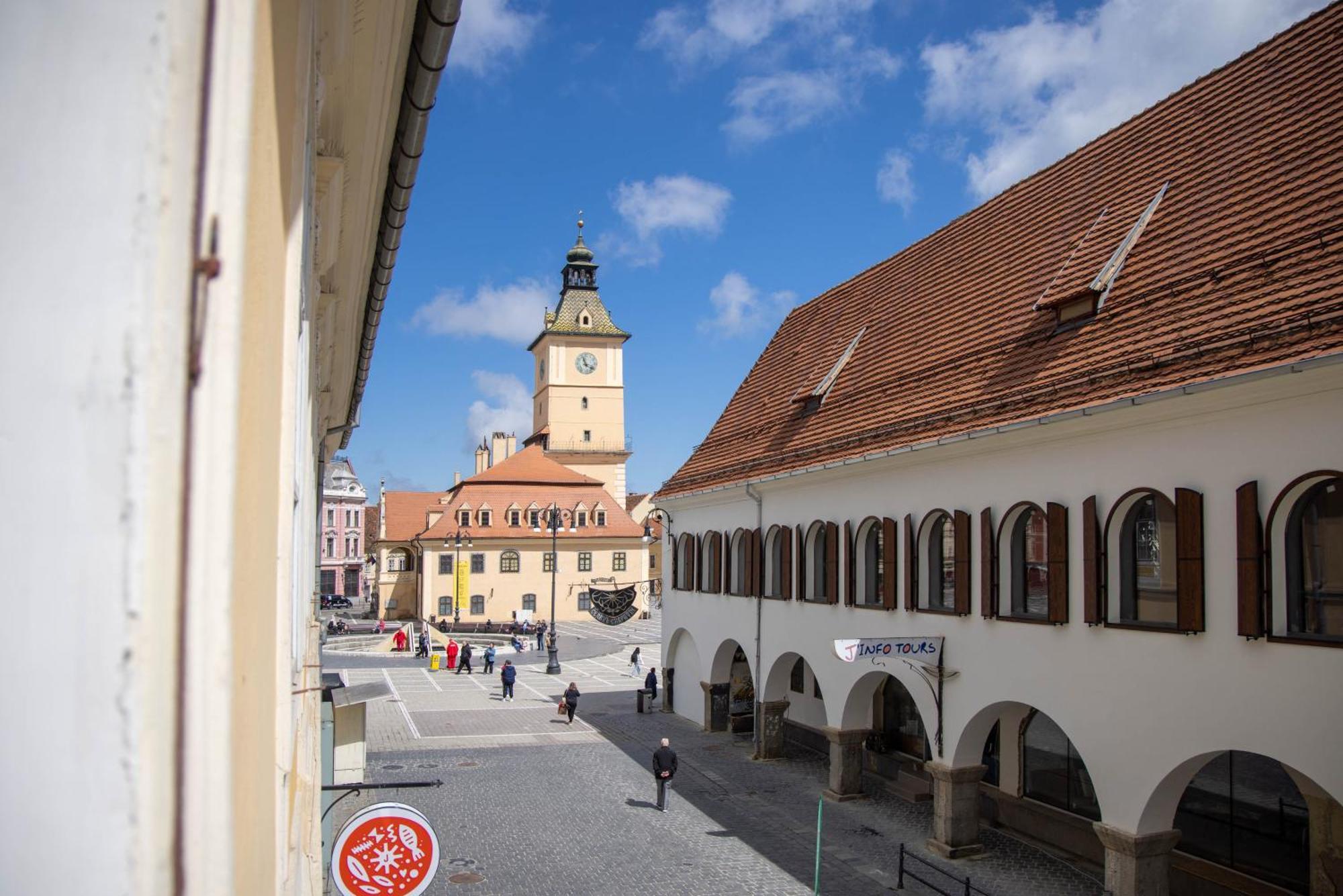 Hirscher Apartments Braşov Buitenkant foto