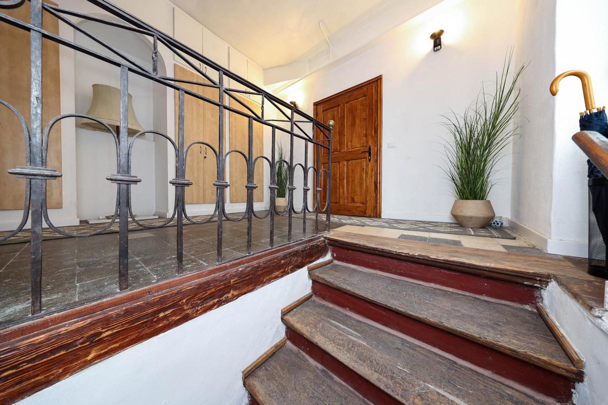 Hirscher Apartments Braşov Buitenkant foto